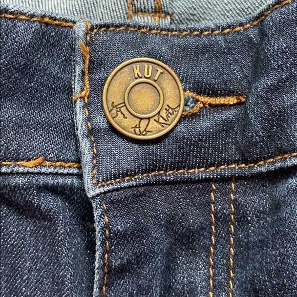 KUT from the Kloth Size 8 Jeans- Like New - Picture 3 of 6